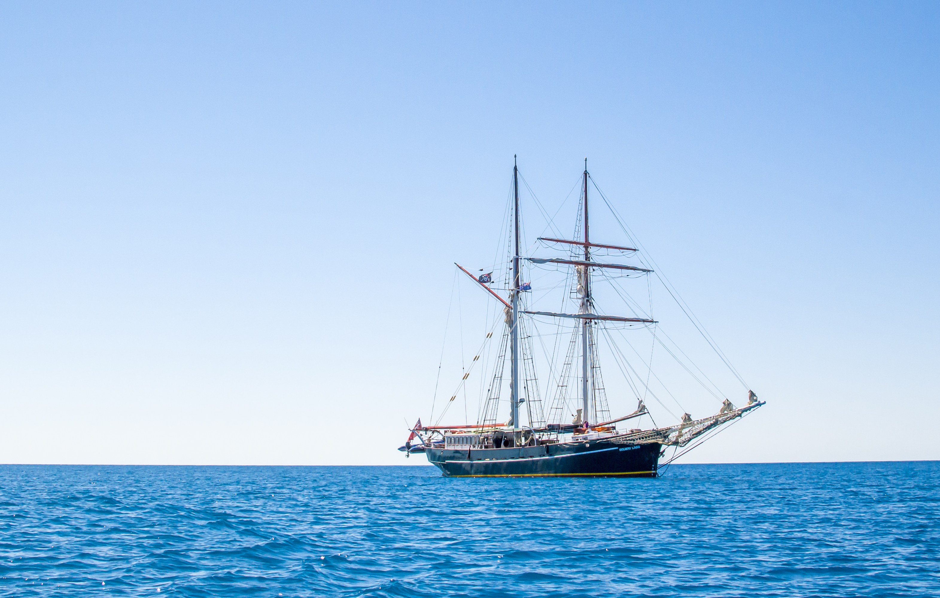 Solway-Lass-At-Anchor-5-Explore-Whitsundays